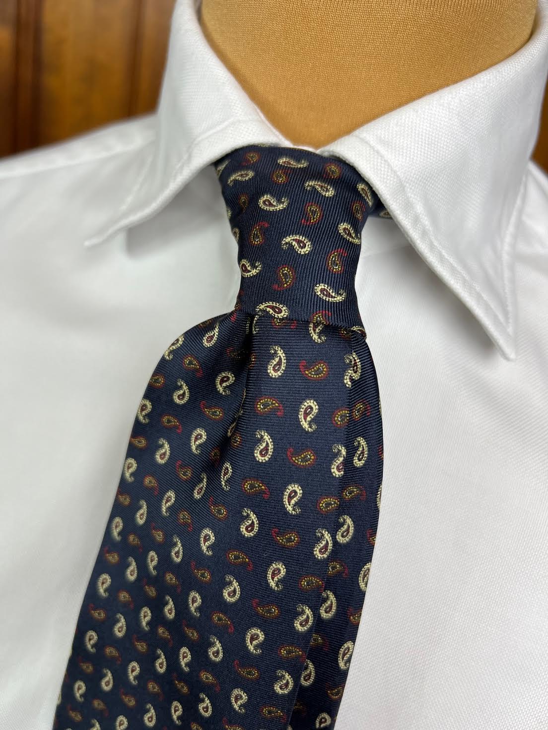 Handmade Vintage Tie #1203 - Image 4