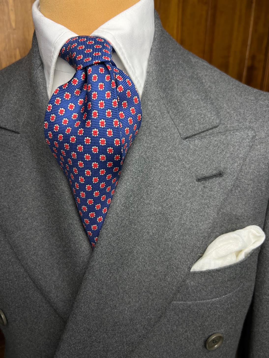 Handmade Vintage Tie #1015 - Image 4