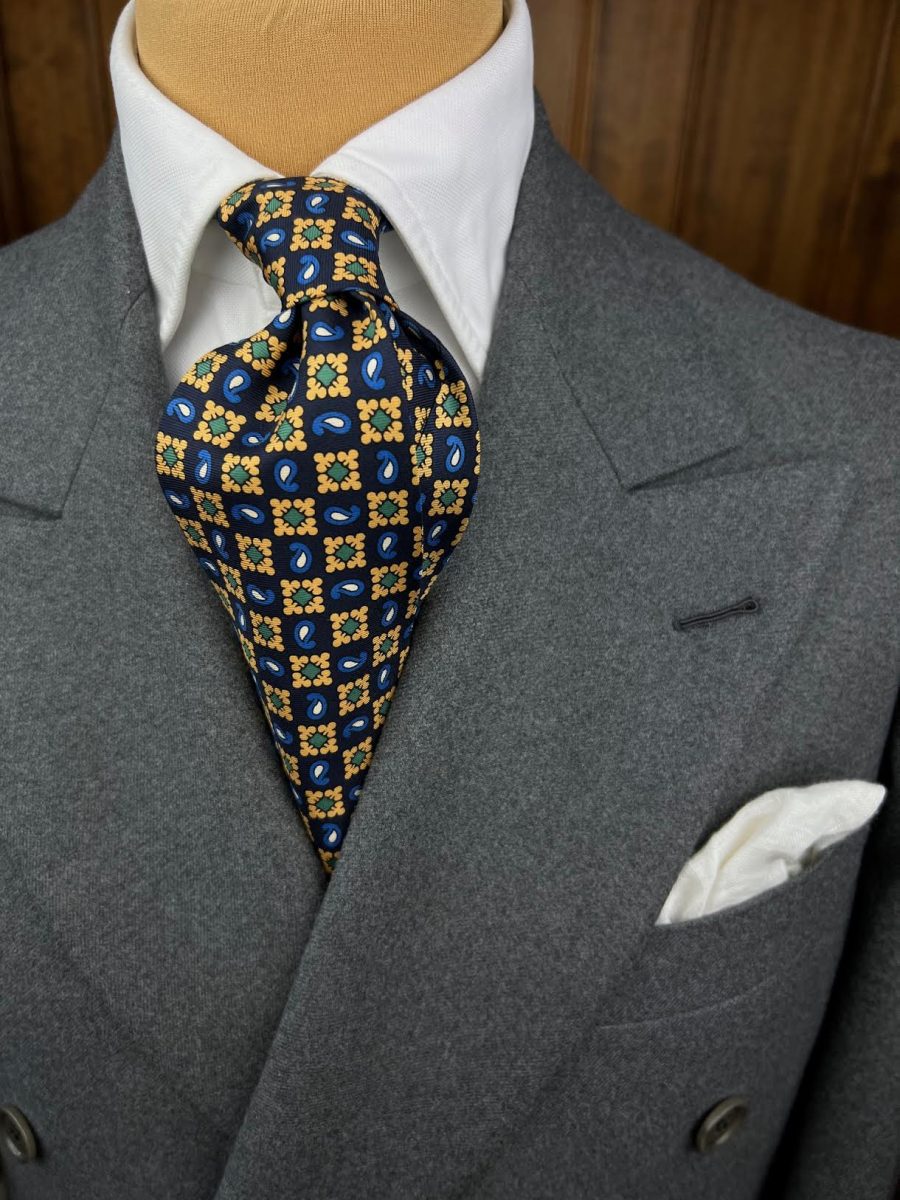 Handmade Vintage Tie #1223 - Image 5