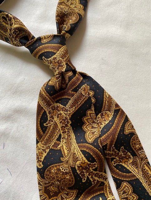 Handmade Vintage Tie #1155