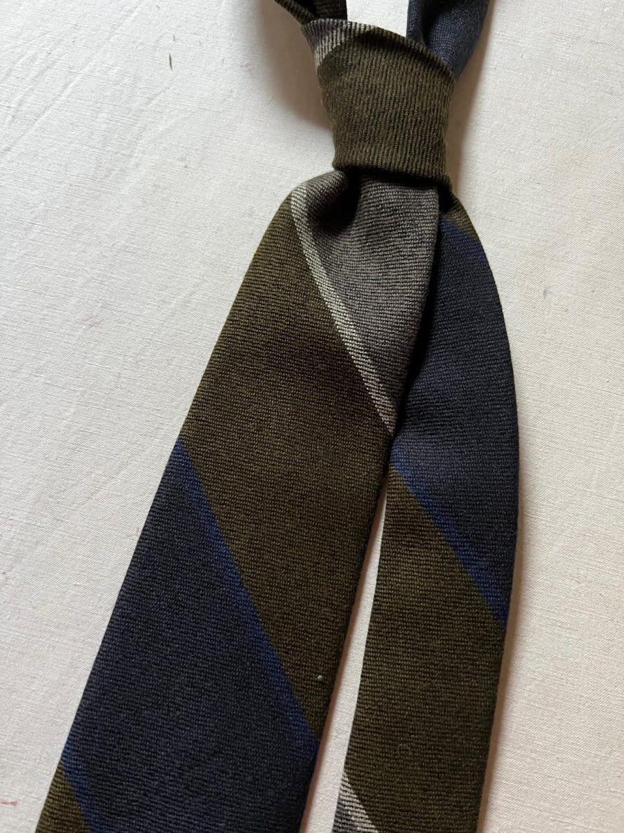 Handmade Vintage Tie #1433 - Image 2
