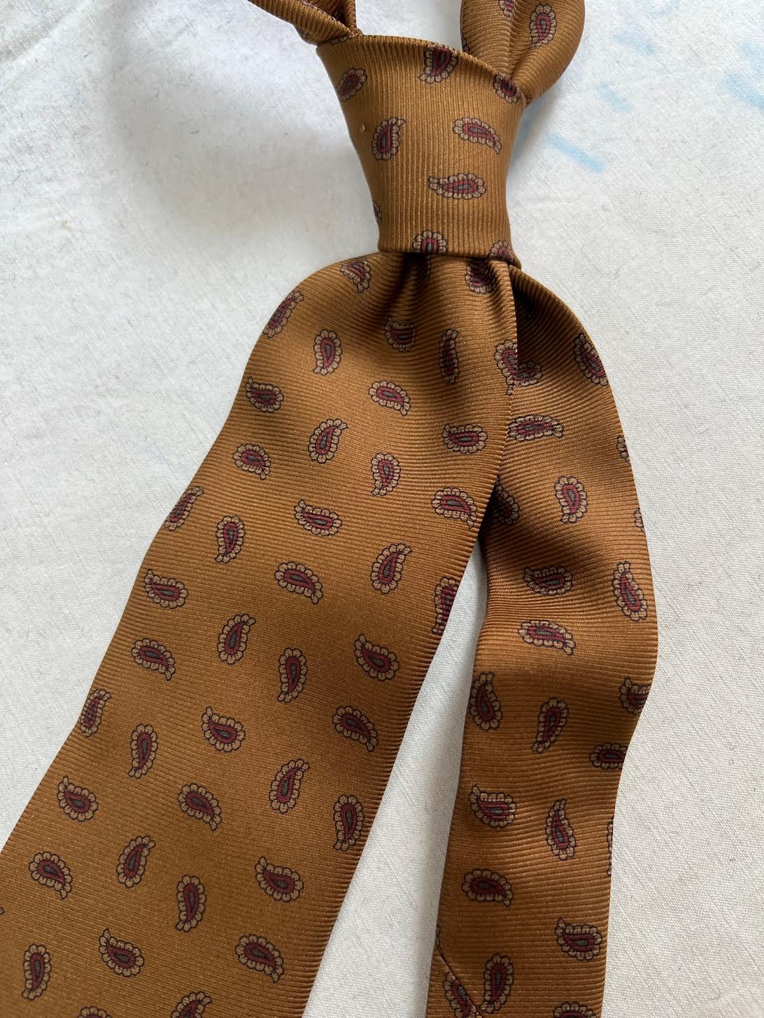 Handmade Vintage Tie #1512 - Image 4