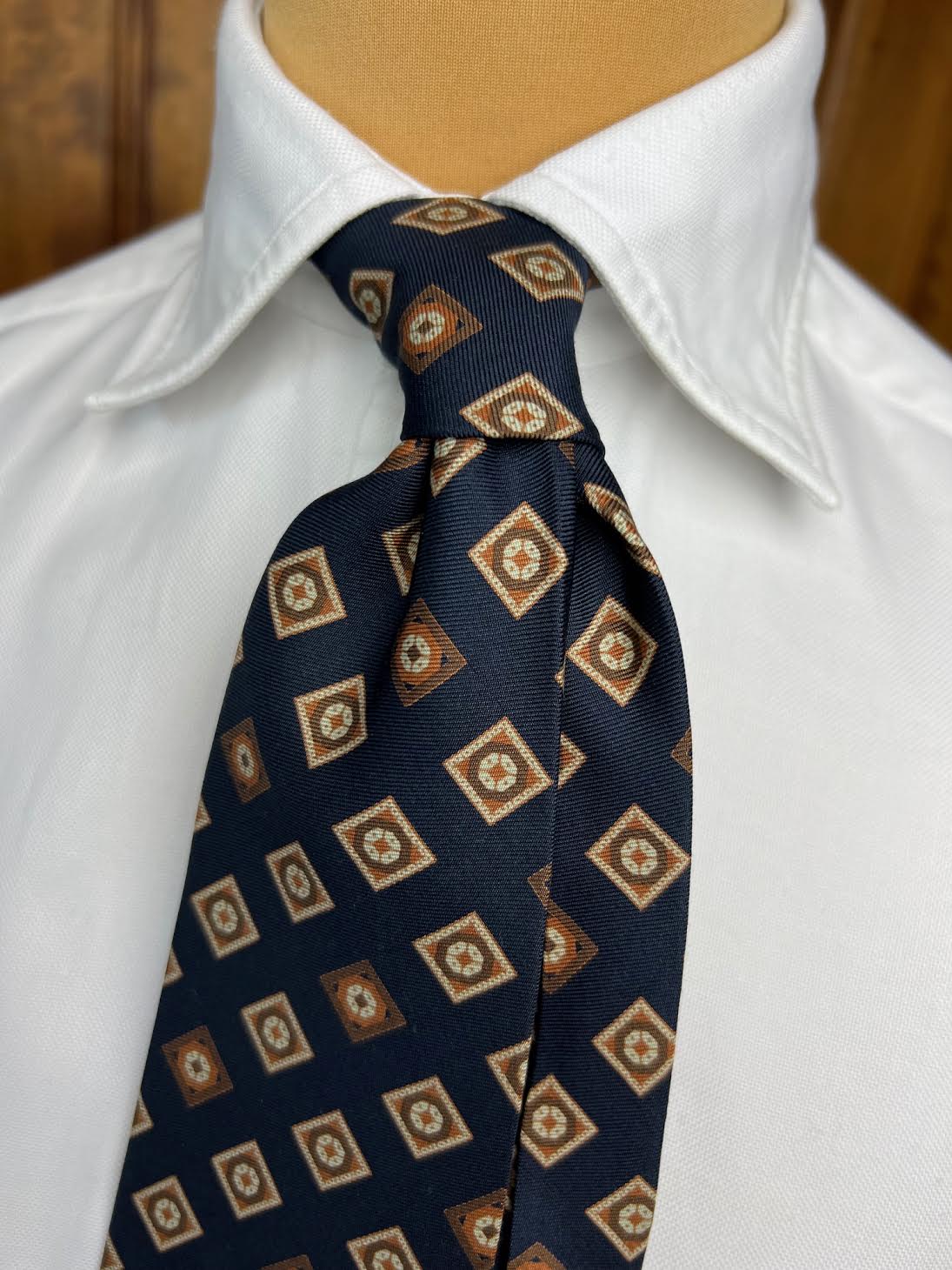 Handmade Vintage Tie #1547 - Image 2
