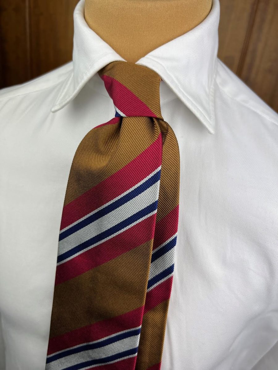 UNIQUE TIE #1685