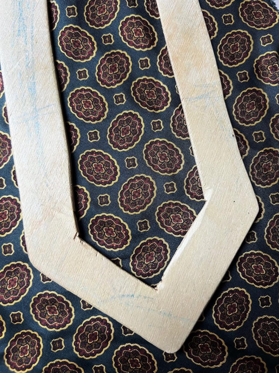 UNIQUE TIE #1816 - Image 2