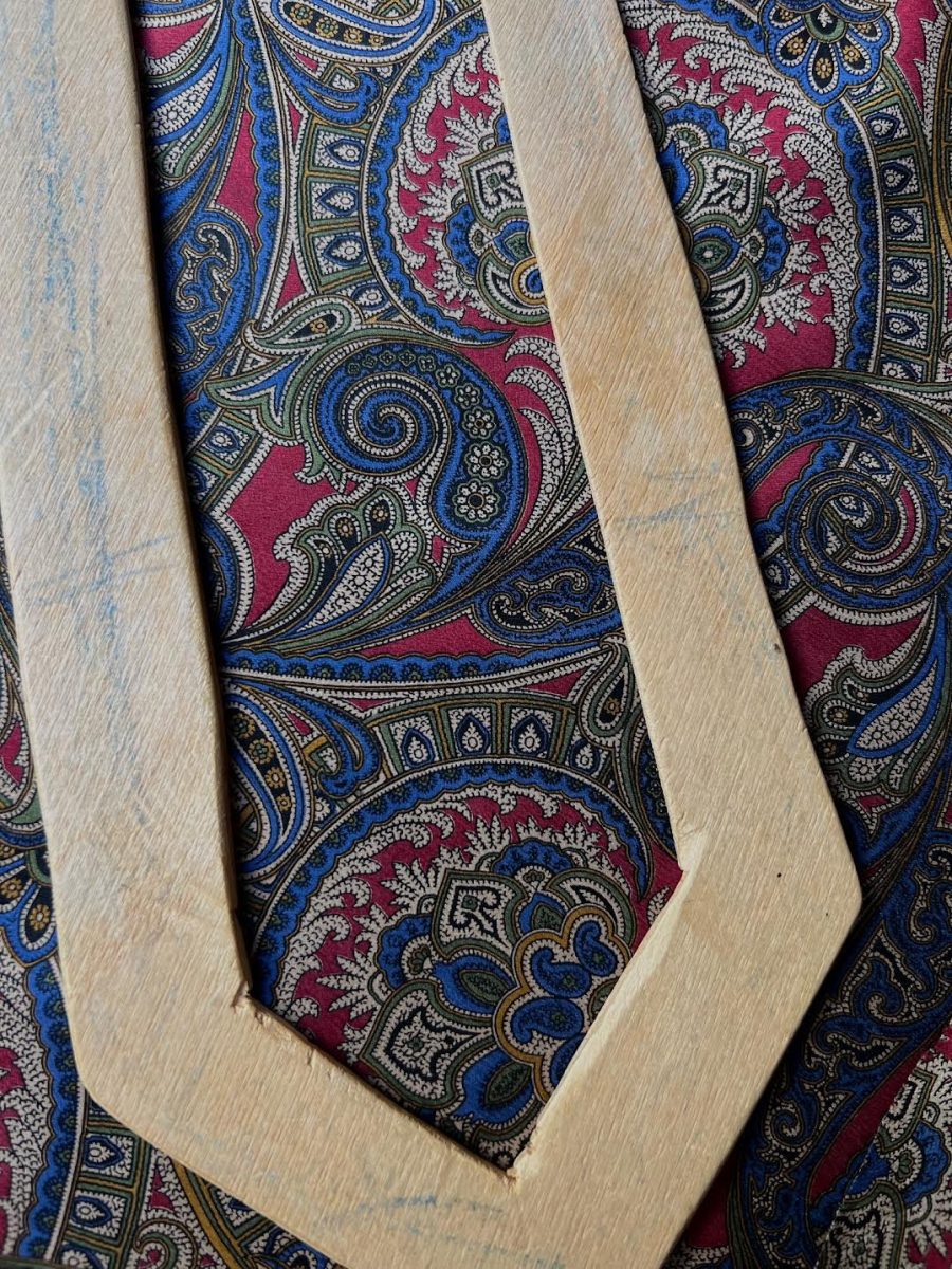UNIQUE TIE #1872 - Image 2
