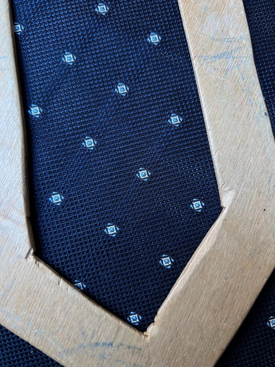 UNIQUE TIE #1842 - Image 3