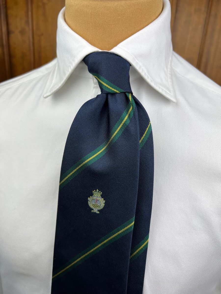 UNIQUE TIE #1840