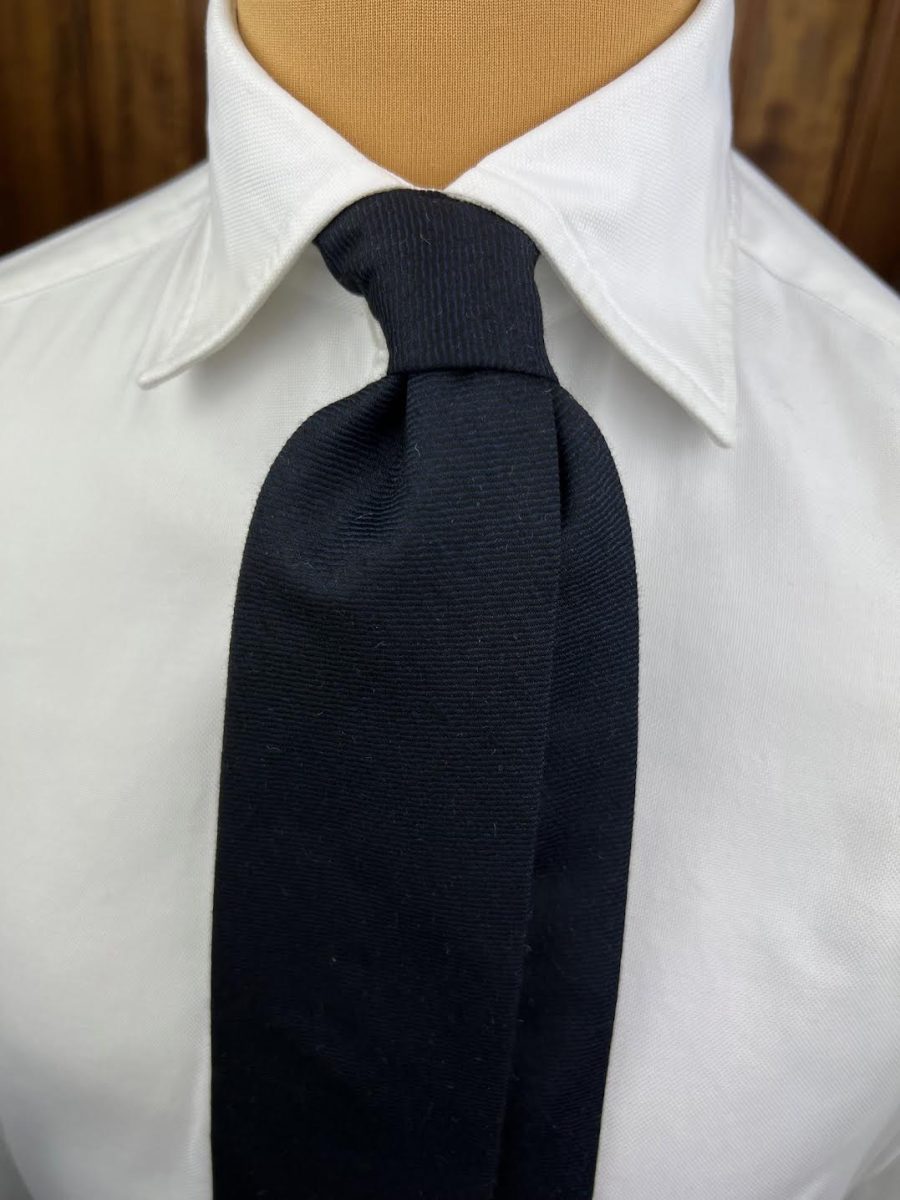 UNIQUE TIE #2129