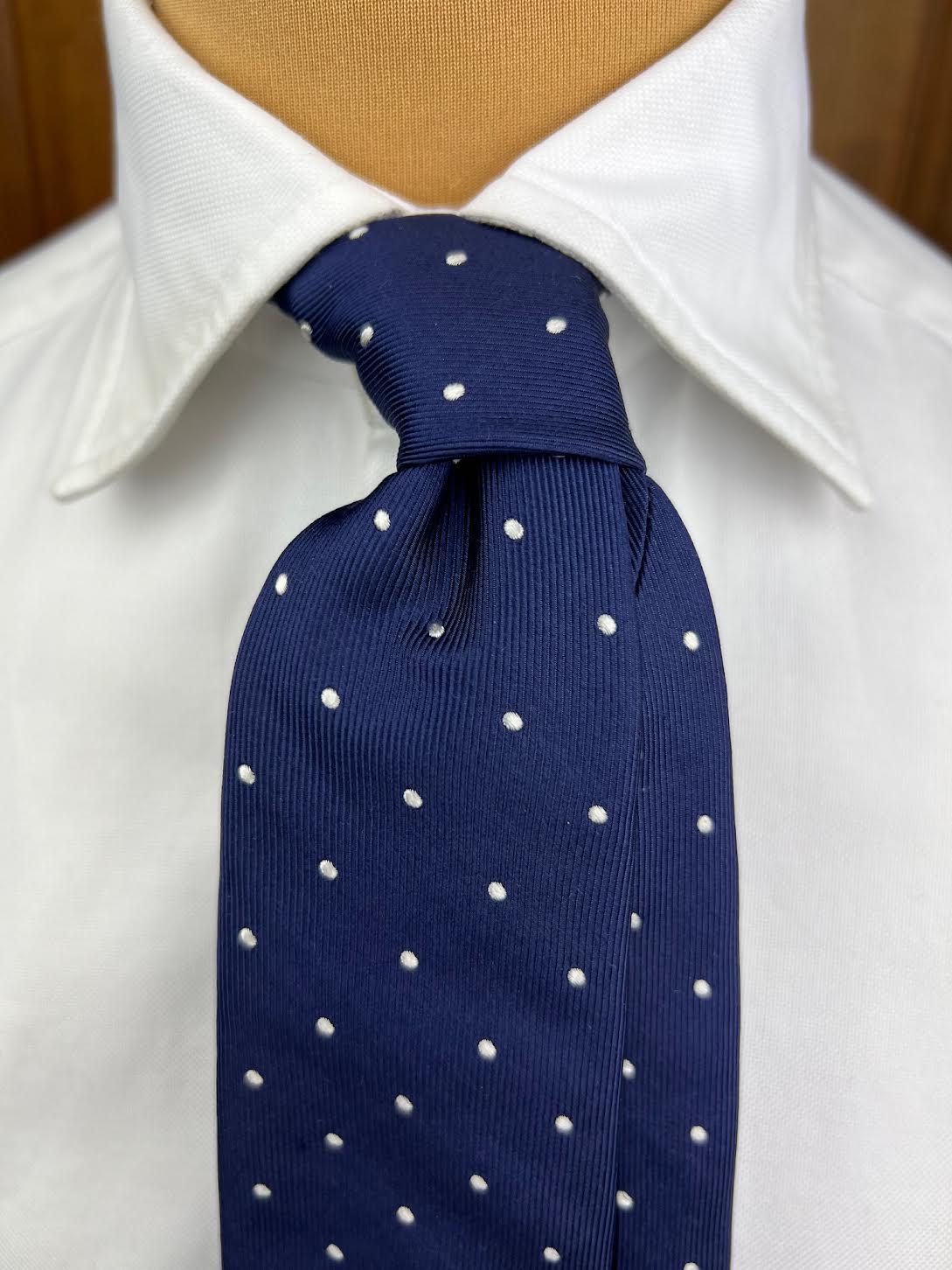 Handmade Vintage Tie #2403 - Image 3