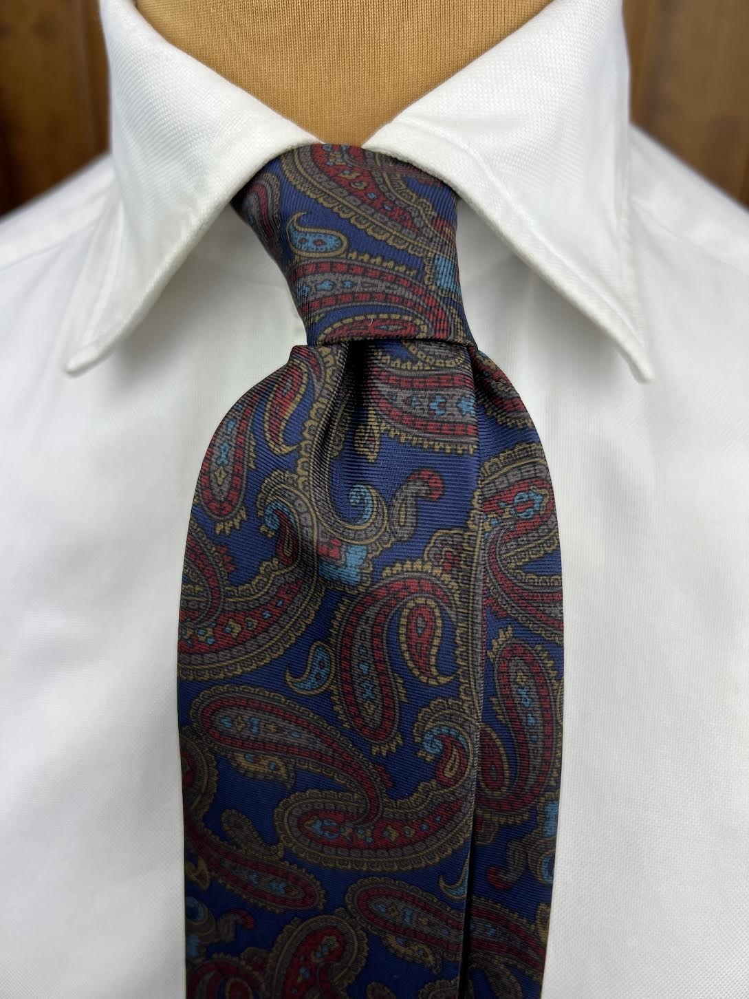 Handmade Vintage Tie #2411