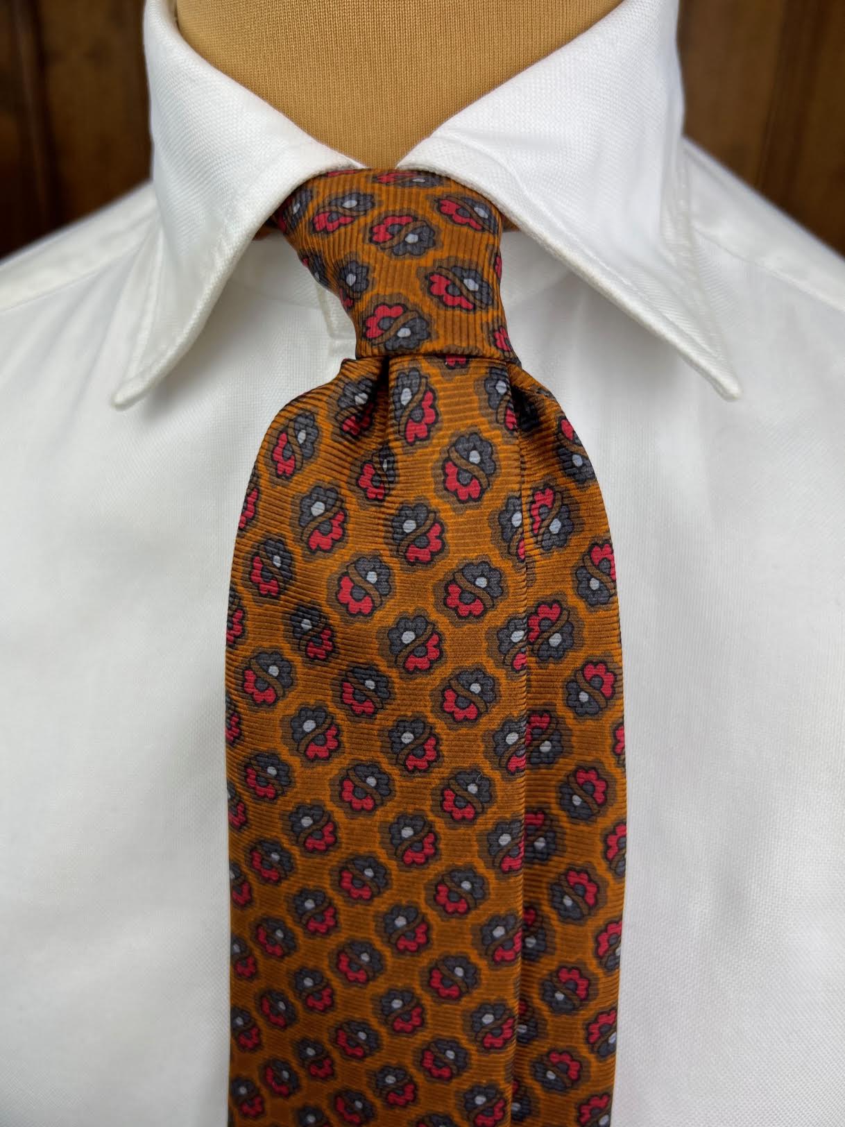 UNIQUE TIE #2512
