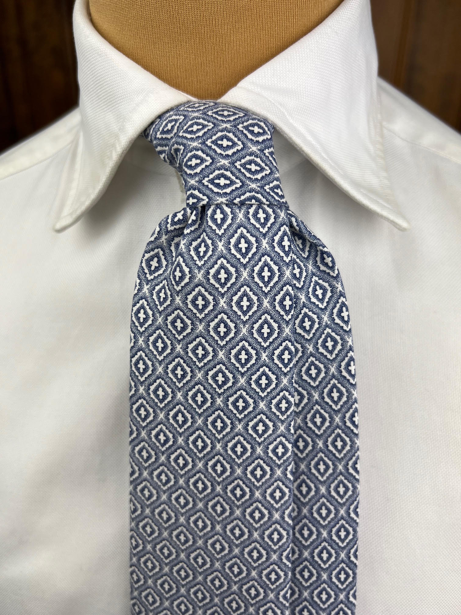 Handmade Vintage Tie #2510 - Image 3